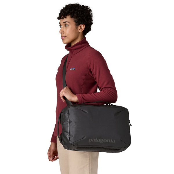 Patagonia Black Hole MLC Wheelie