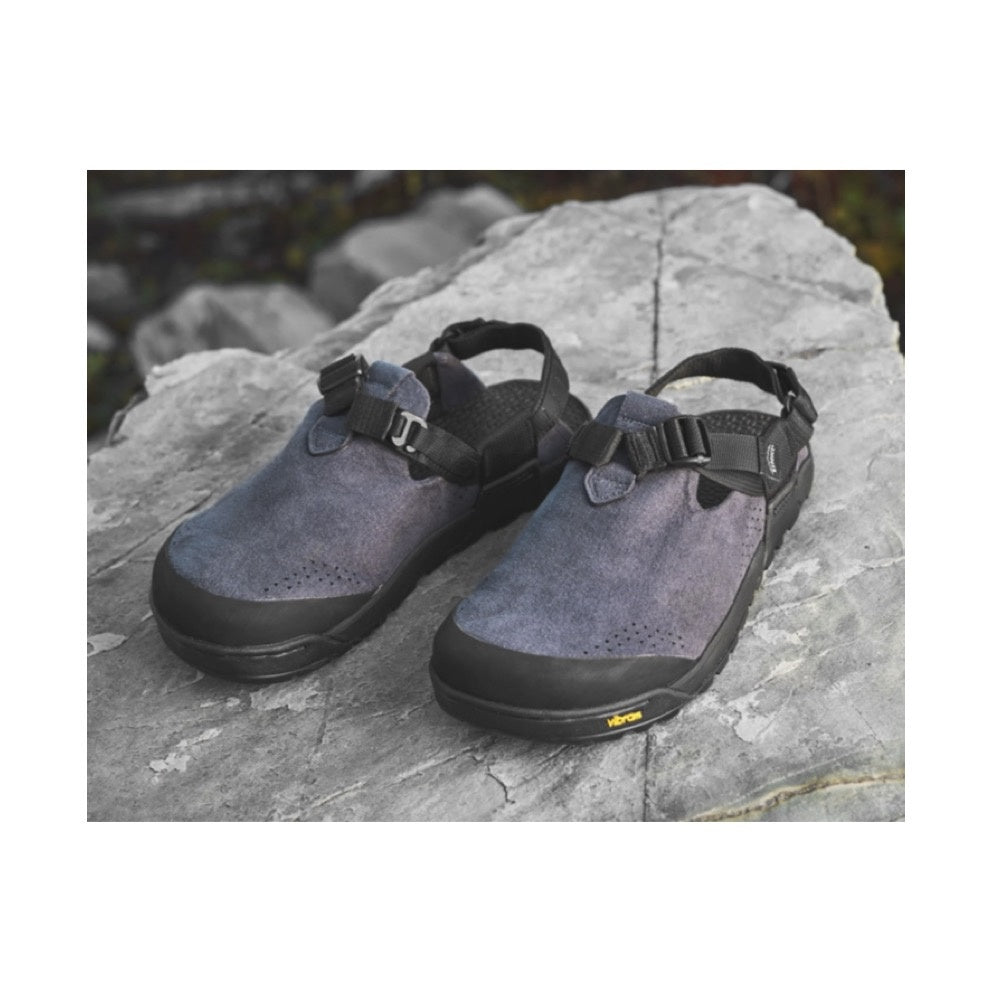 Tersumbat Gunung Batuan - Suede Sintetik