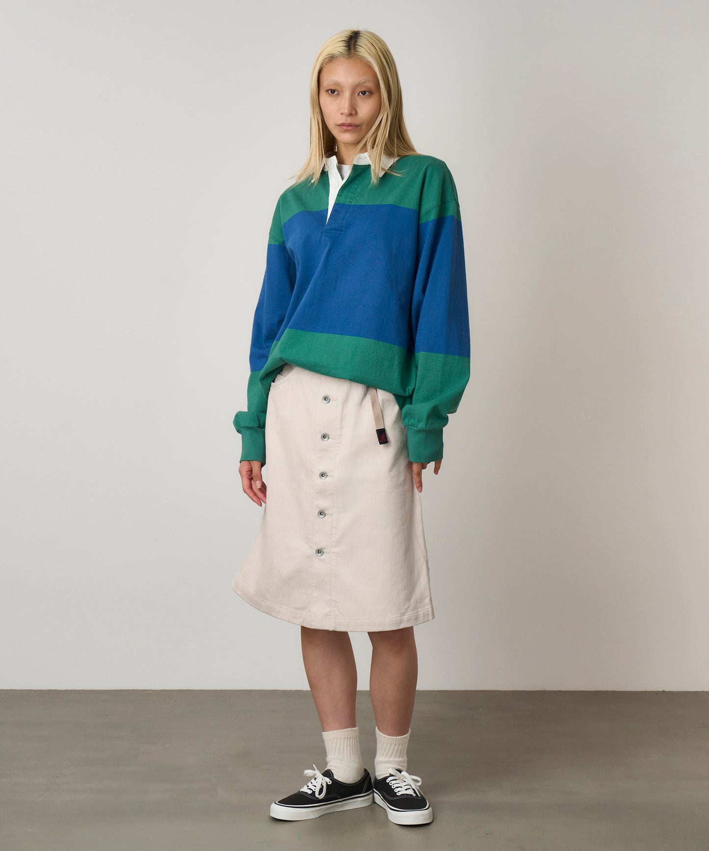 Skirt Midi Berbutang Gramicci