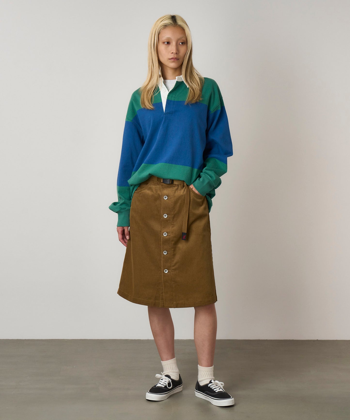 Skirt Midi Berbutang Gramicci