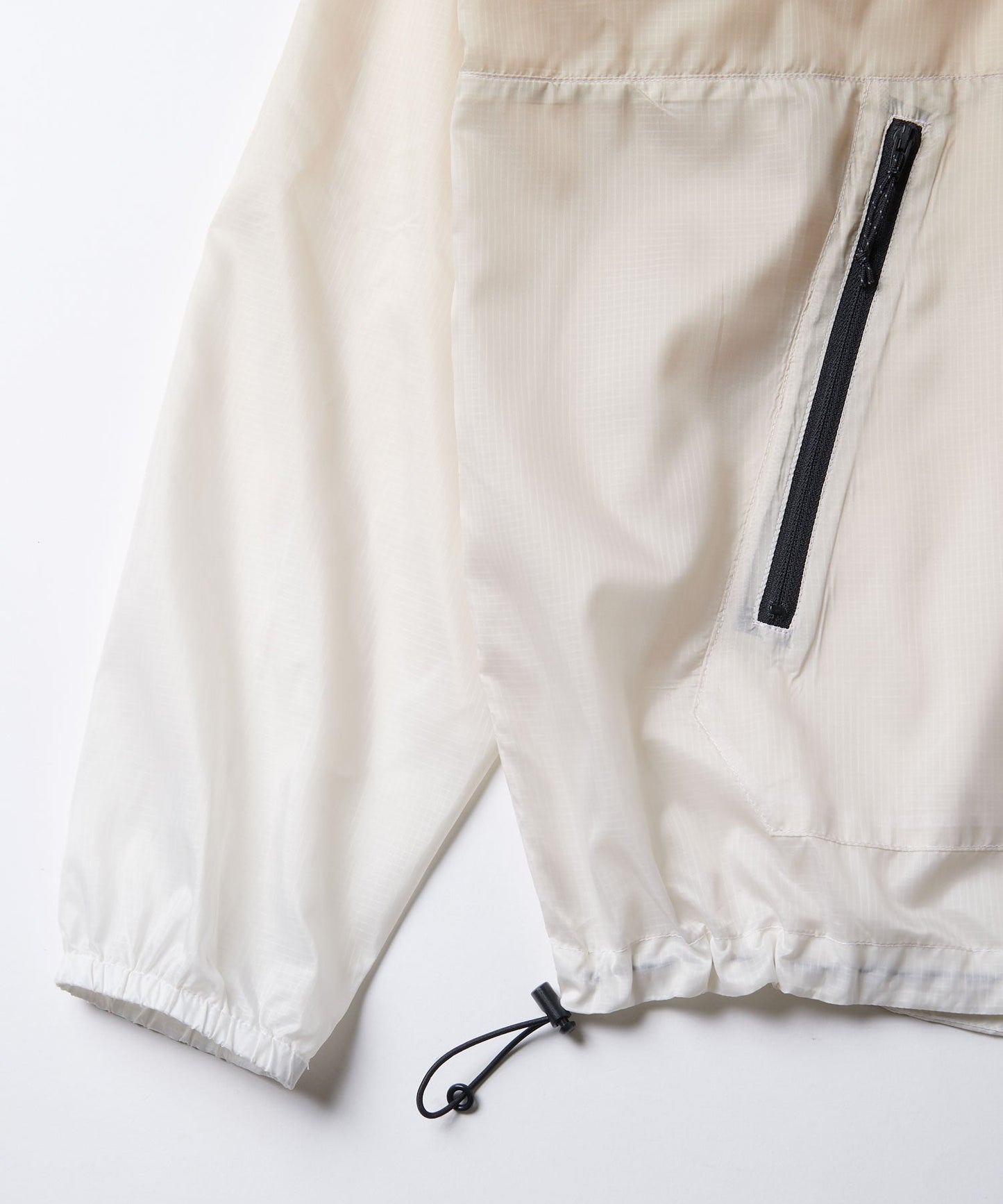 Gramicci LT. Ripstop Wind jacket