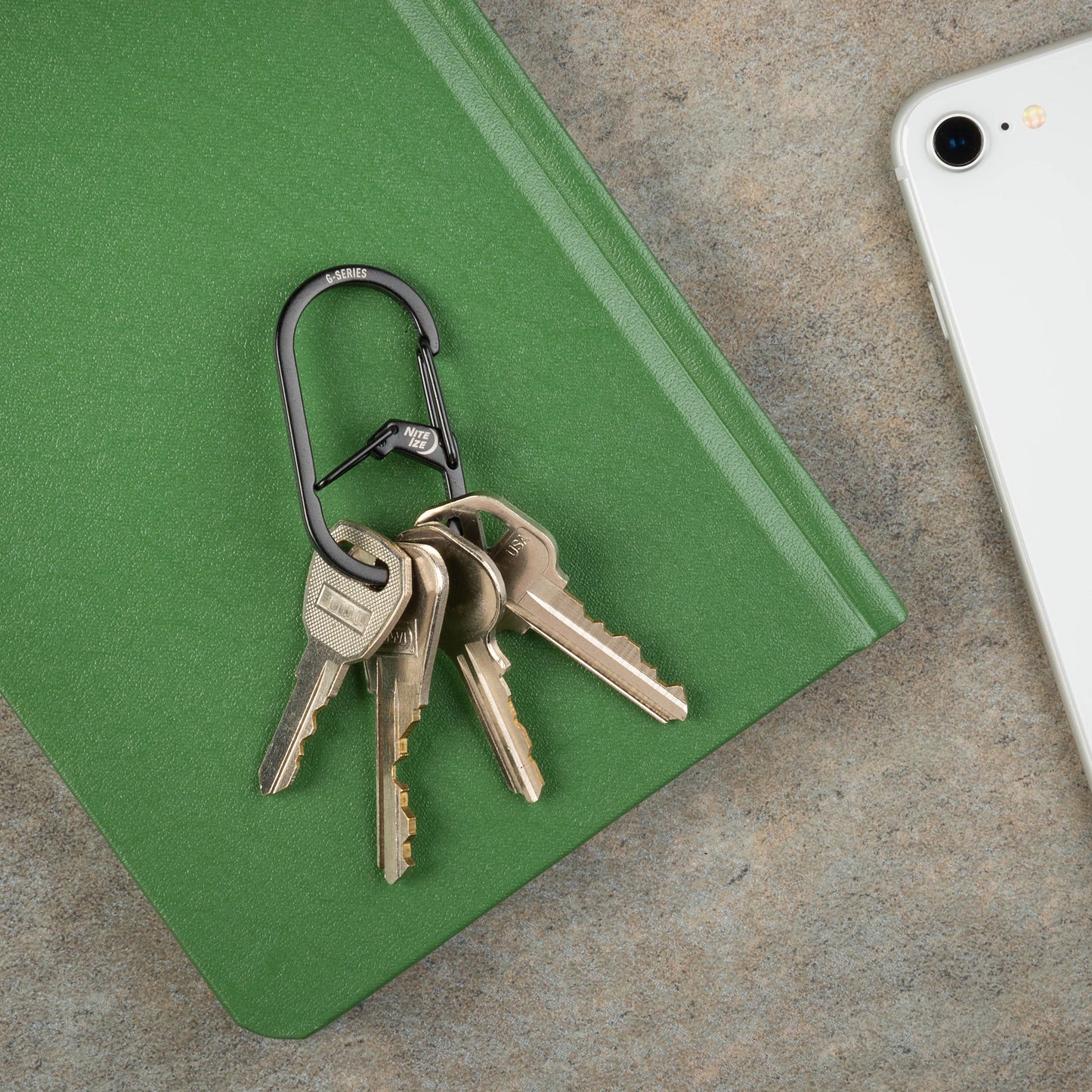 Nite Ize G-Series Dual Chamber Carabiner #4 (Black) GS4-01-R6