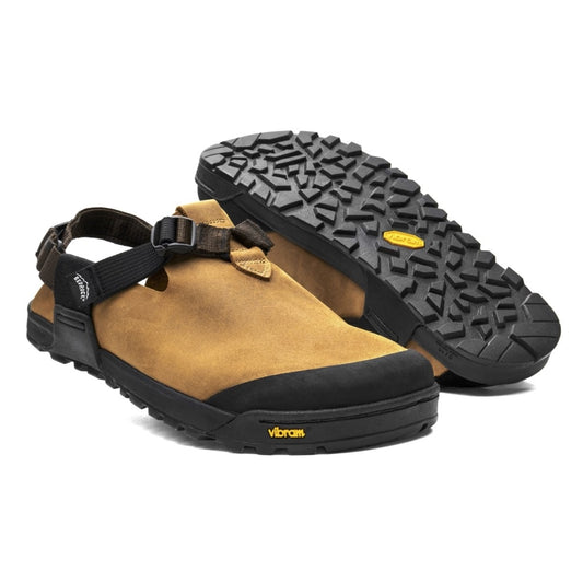 Tersumbat Gunung Batuan - Kulit Nubuck