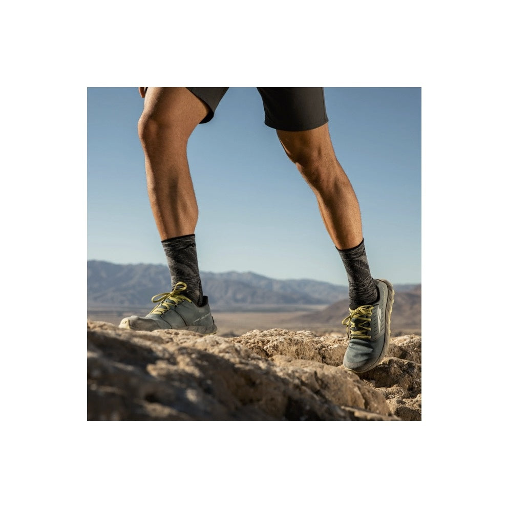 Darn Tough Men's Light Hiker Micro Crew Lightweight Hiking Sock