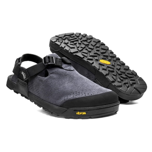 Tersumbat Gunung Batuan - Suede Sintetik